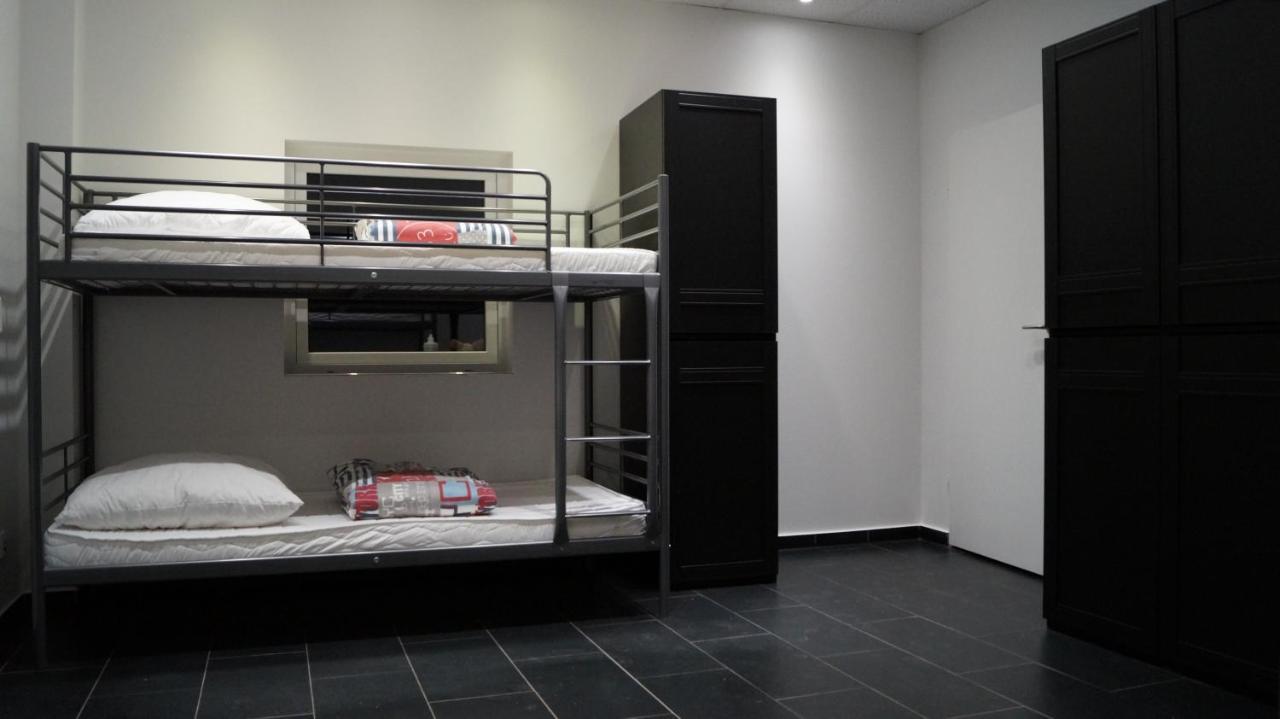 Premium Hostel Берлин Экстерьер фото